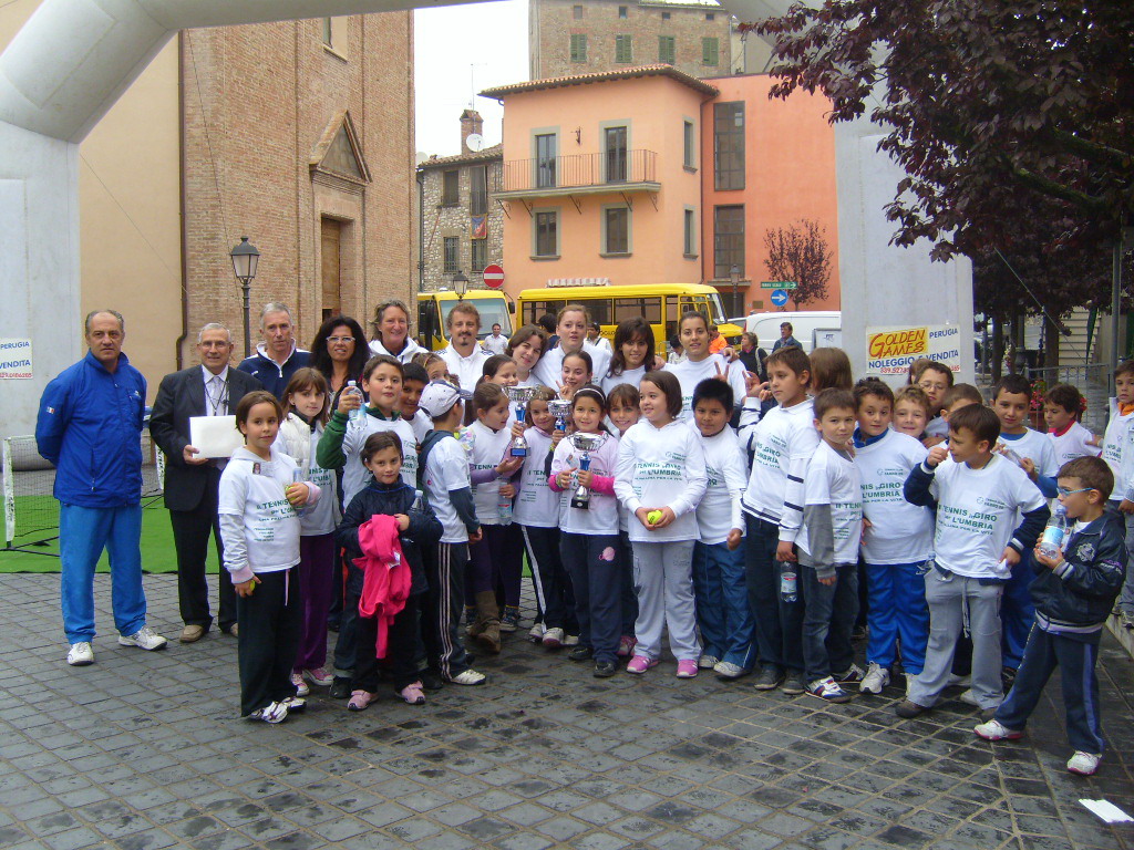 Successo a Fabro per “Una pallina per la vita”