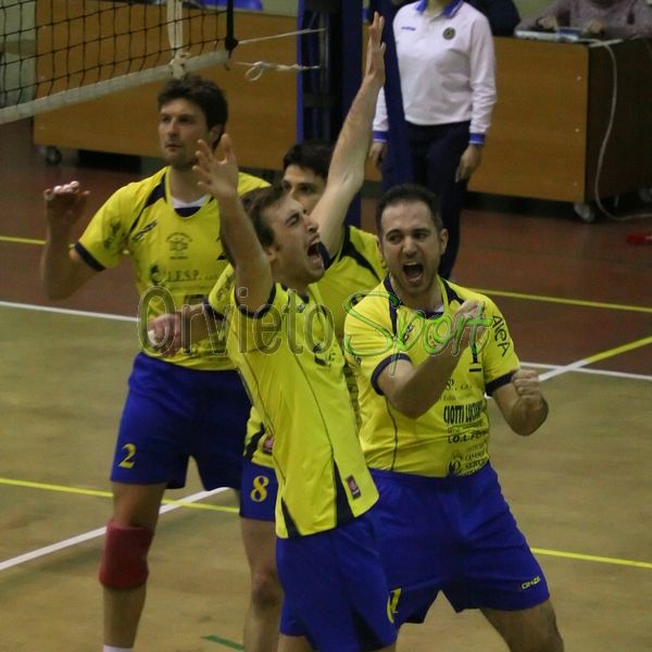 Una buona Legnami Paolo Orvieto Libertas Pallavolo sfiora il “colpaccio”: recupera uno svantaggio di 2-0, ma a vincere al 5° set è Fucecchio